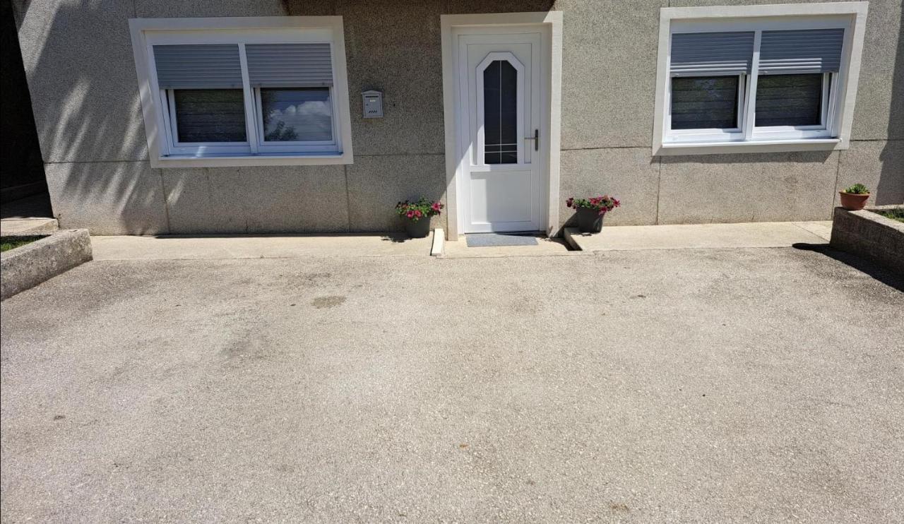Apartman Ivo Livno Exterior photo